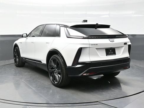 Certified 2024 Cadillac Lyriq Sport AWD/4WD image 5