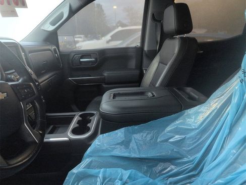 Used 2022 Chevrolet Silverado 1500 LTZ w/ LTZ Premium Package image 2
