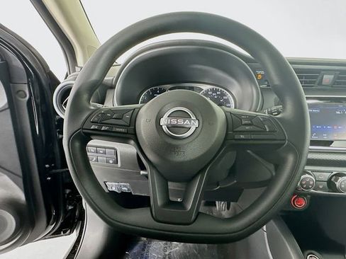 New 2025 Nissan Kicks Play S w/ Interior Electronics Package FWD image 12