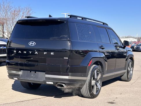 Used 2025 Hyundai Santa Fe Limited image 7
