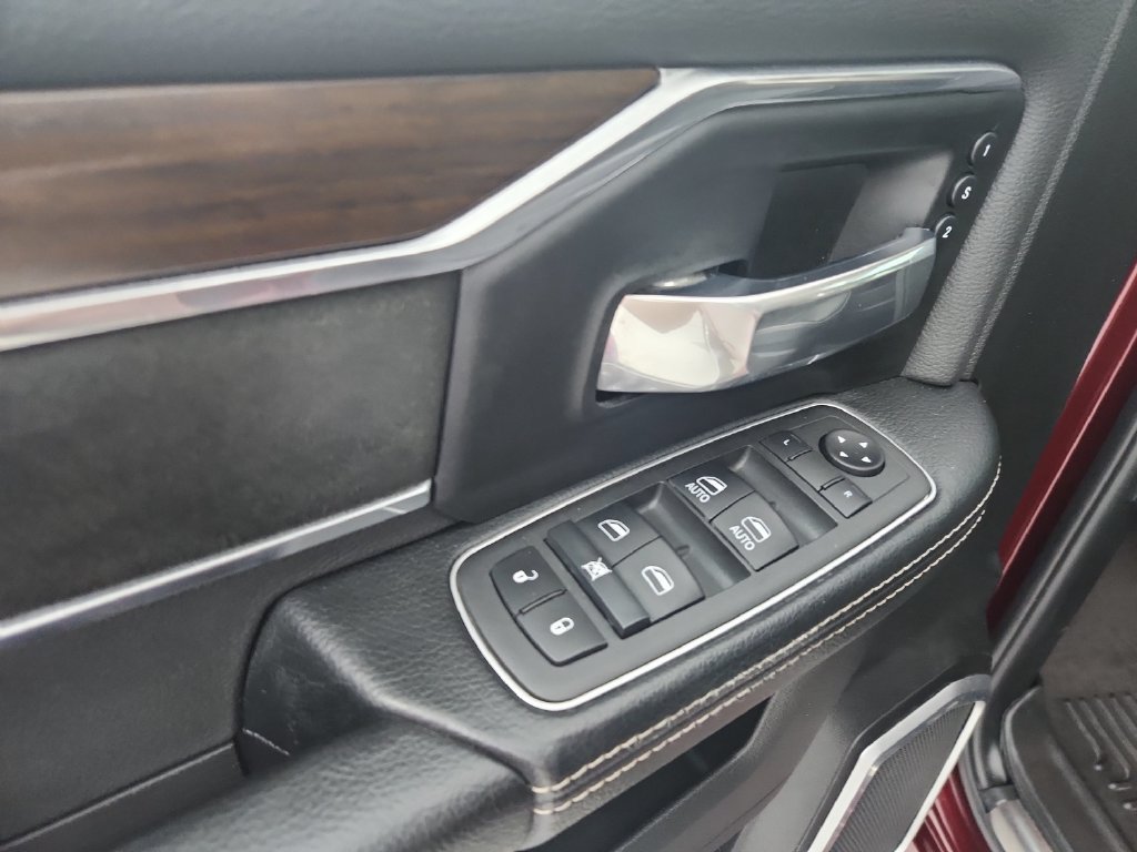 Used 2022 RAM 2500 Laramie AWD/4WD image 23