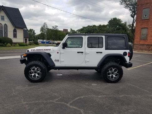 Used 2020 Jeep Wrangler Unlimited Rubicon AWD/4WD image 2