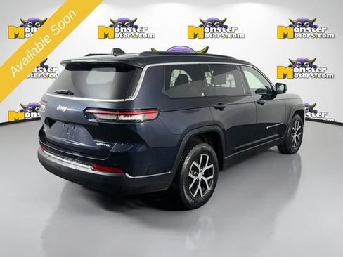 Used 2024 Jeep Grand Cherokee L Limited AWD/4WD image 5