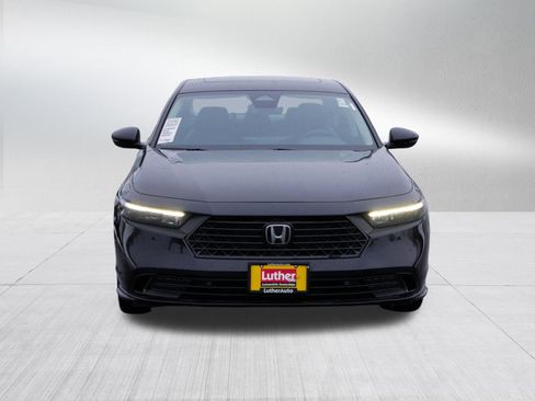 Certified 2025 Honda Accord EX-L image 2