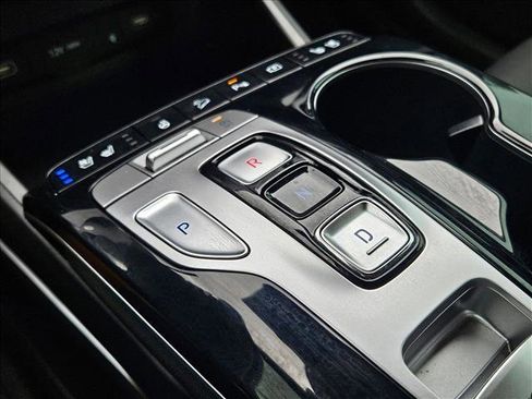 Certified 2022 Hyundai Tucson Limited image 12