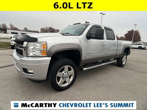 Used 2012 Chevrolet Silverado 2500 LTZ w/ Z71 Appearance Package image 4