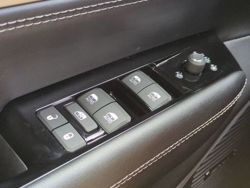 New 2026 Jeep Grand Wagoneer Limited AWD/4WD image 26