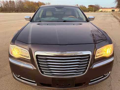 Used 2013 Chrysler 300 C image 48