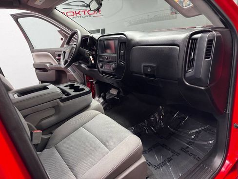 Used 2018 Chevrolet Silverado 1500 Custom w/ Custom Value Package AWD/4WD image 49