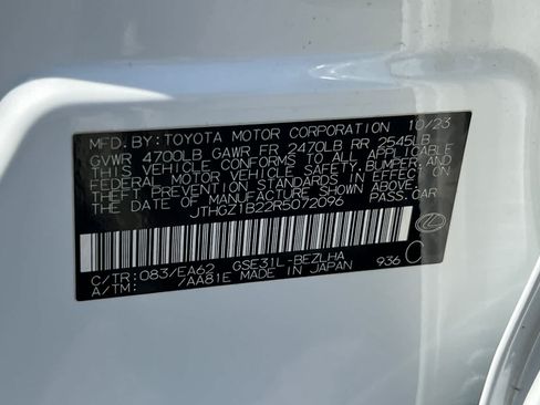 Used 2024 Lexus IS 350 F Sport RWD image 33