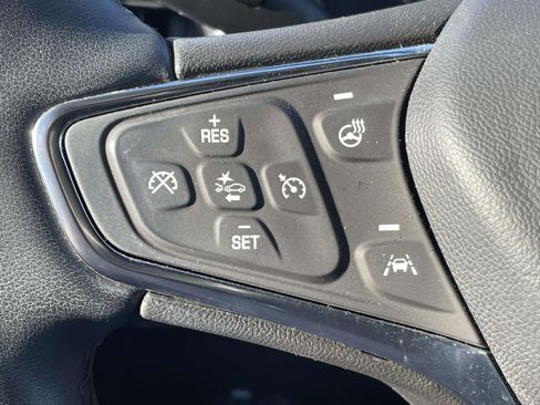 Used 2024 Chevrolet Equinox Premier image 28