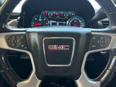 Used 2018 GMC Yukon SLT AWD/4WD image 29