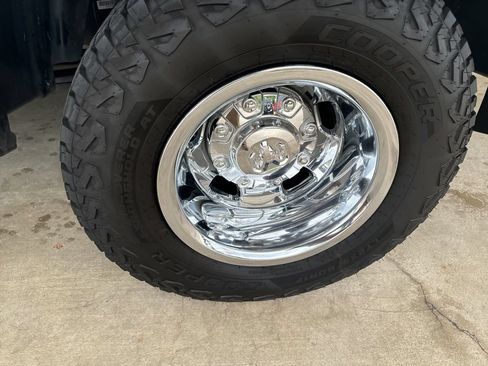 Used 2024 RAM 3500 Big Horn AWD/4WD image 36