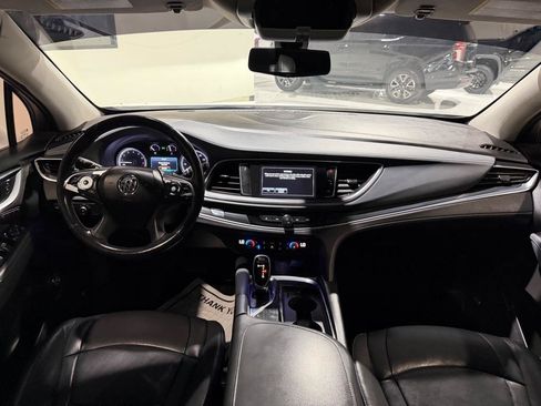 Used 2019 Buick Enclave Premium FWD image 22