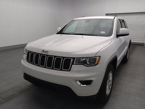 Used 2019 Jeep Grand Cherokee Laredo RWD image 15