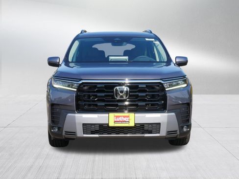 New 2026 Honda Pilot Elite image 2
