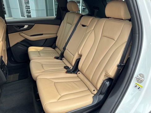 Certified 2022 Audi Q7 2.0T Premium AWD/4WD image 23