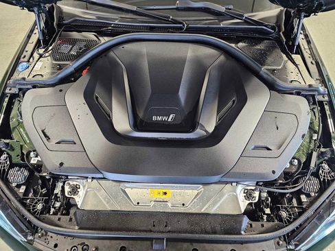 Certified 2023 BMW i4 eDrive35 image 9