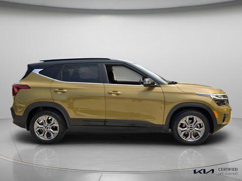 Certified 2024 Kia Seltos S FWD image 5