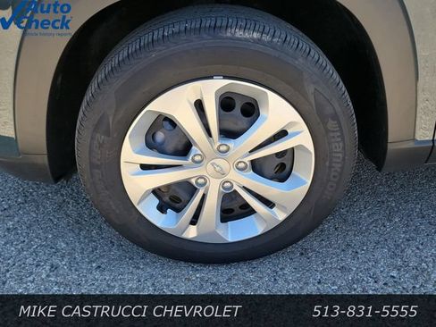 Used 2025 Chevrolet Trax LS w/ Driver Confidence Package FWD image 9