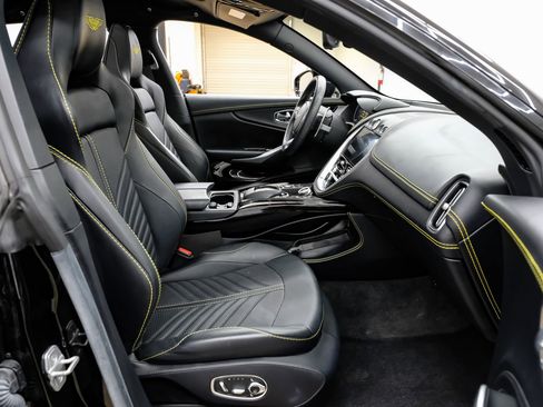 Used 2023 Aston Martin DBX 707 image 37