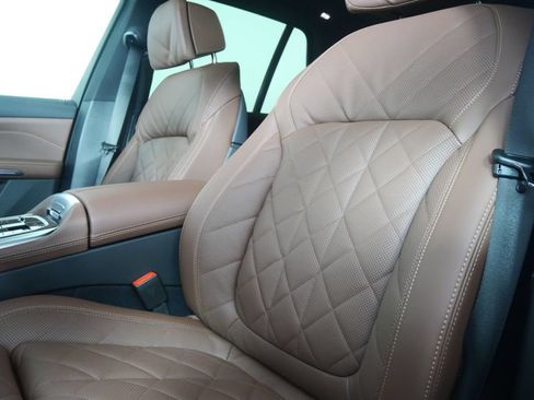 New 2026 BMW X5 xDrive50e AWD/4WD image 11