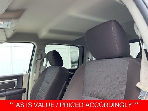 Used 2018 RAM 1500 Big Horn AWD/4WD image 2