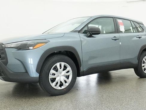 New 2026 Toyota Corolla Cross L image 12