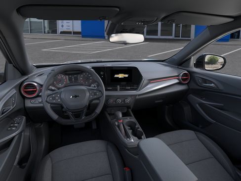 New 2026 Chevrolet Trax RS w/ Driver Confidence Package FWD image 39
