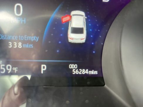 Used 2021 Toyota Camry XSE image 14