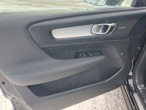 New 2026 Volvo XC40 B5 Ultra w/ Protection Package Premier image 10