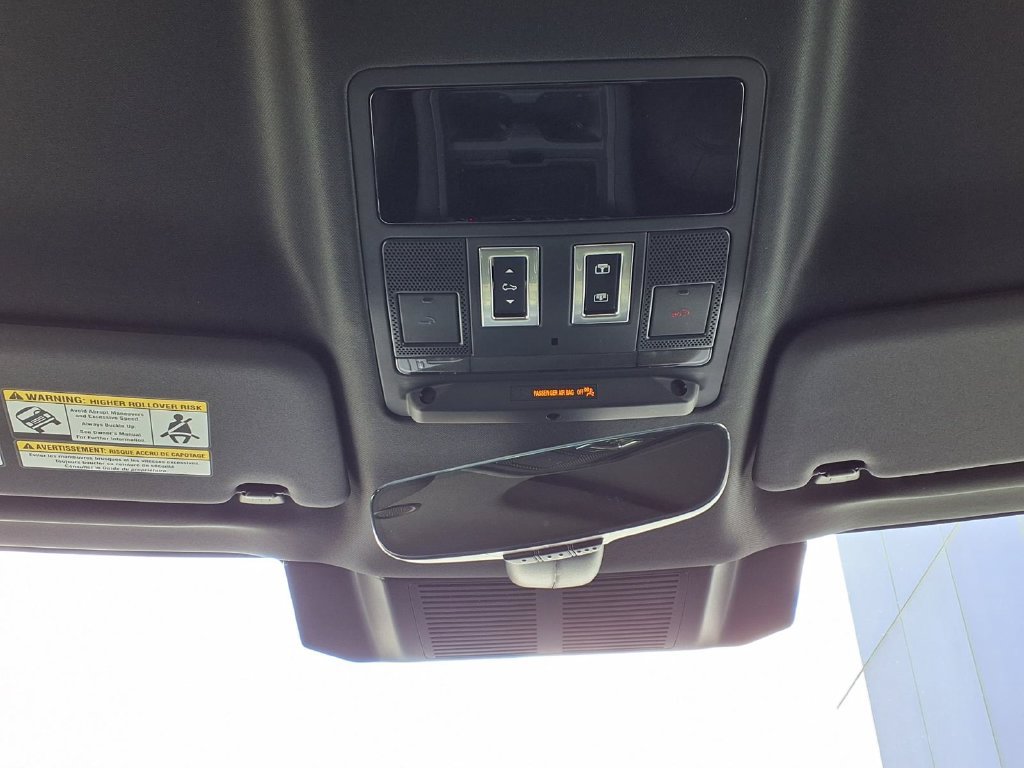 Certified 2026 Land Rover Defender 110 S AWD/4WD image 23
