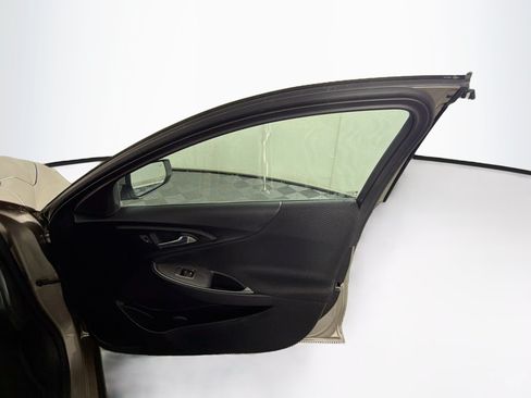 Used 2022 Chevrolet Malibu RS FWD image 31
