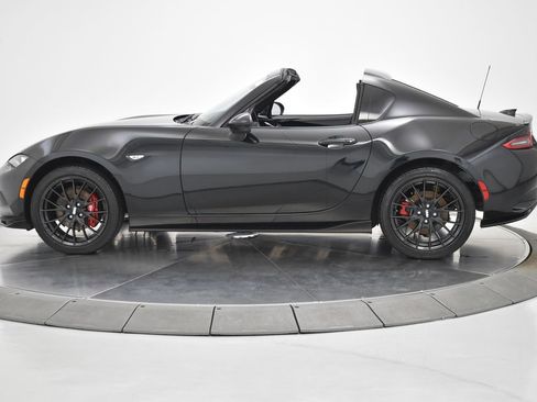 Used 2025 MAZDA MX-5 Miata RF Club RWD image 17