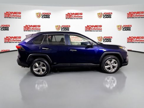 Used 2019 Toyota RAV4 Limited w/ Carpet Mat Package AWD/4WD image 17