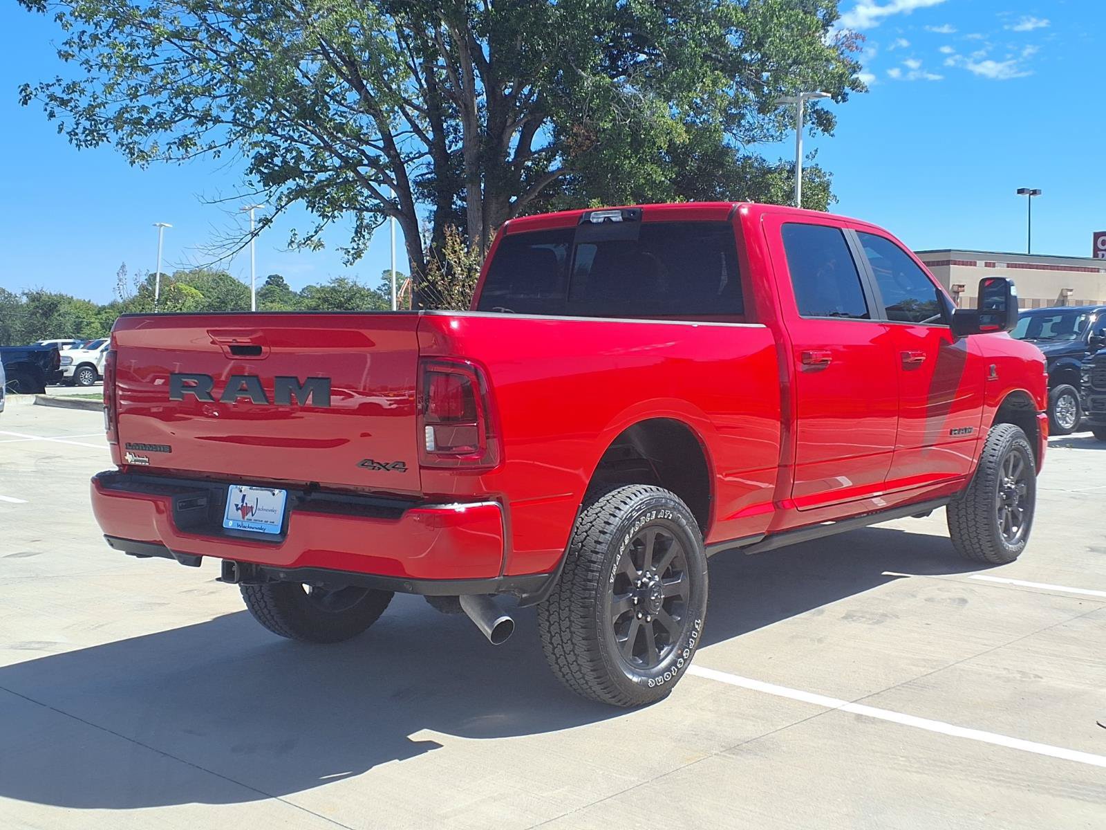 New 2026 RAM 2500 Laramie AWD/4WD image 6