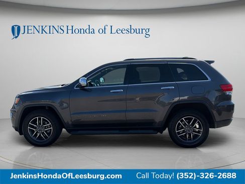 Used 2019 Jeep Grand Cherokee Limited AWD/4WD image 6