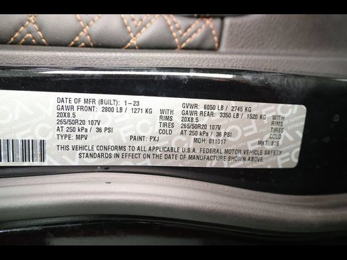 Used 2023 Jeep Grand Cherokee Summit AWD/4WD image 33
