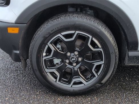 Used 2025 Ford Bronco Sport Outer Banks w/ Outer Banks Tech Package+ image 34