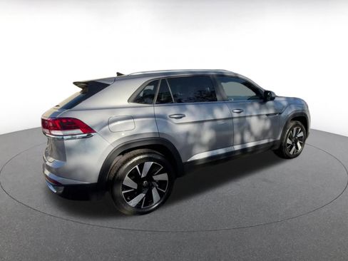 Used 2025 Volkswagen Atlas Cross Sport SE image 15
