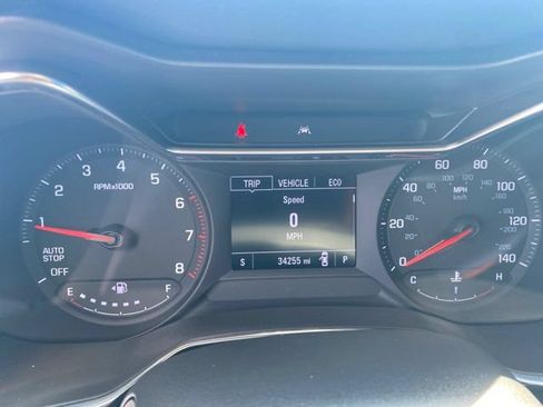 Used 2022 Chevrolet TrailBlazer LT w/ Convenience Package FWD image 22