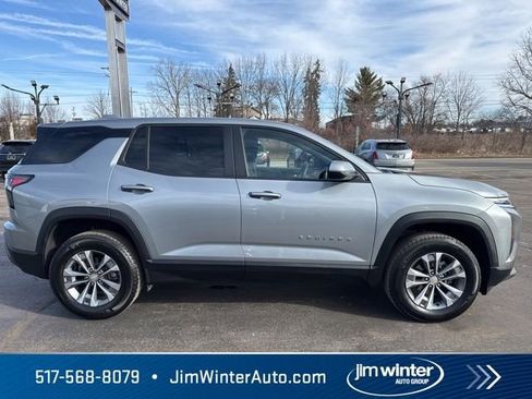 Used 2025 Chevrolet Equinox LT image 13