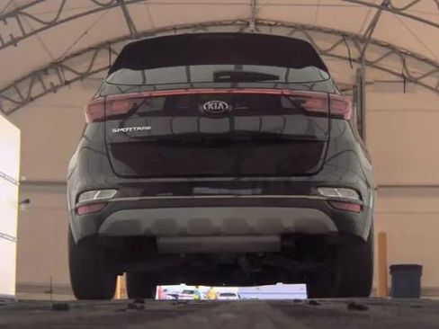 Used 2021 Kia Sportage S image 4