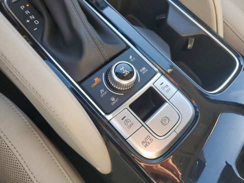 Certified 2022 Kia Telluride EX w/ EX Premium Package image 40