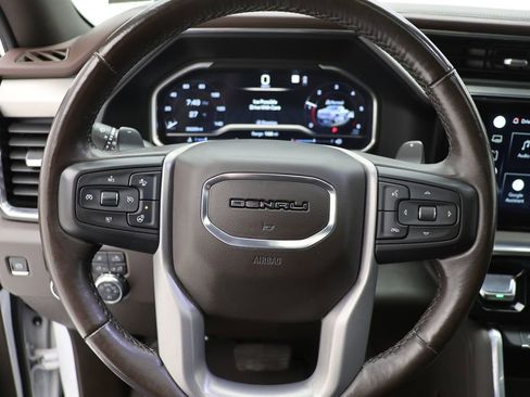 Used 2022 GMC Sierra 1500 Denali w/ Denali Reserve Package AWD/4WD image 25