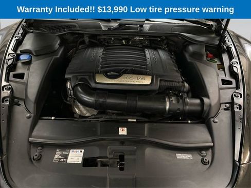 Used 2014 Porsche Cayenne Platinum Edition image 12