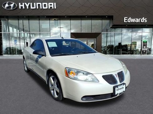 Used 2009 Pontiac G6 GT w/ Premium Package FWD image 5