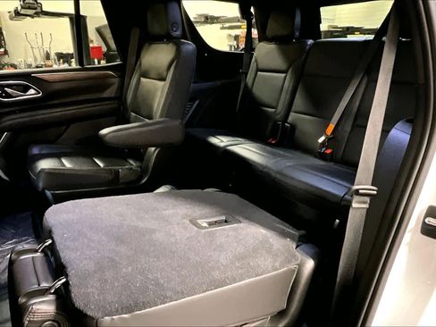 Used 2021 Chevrolet Tahoe High Country w/ Premium Package image 20