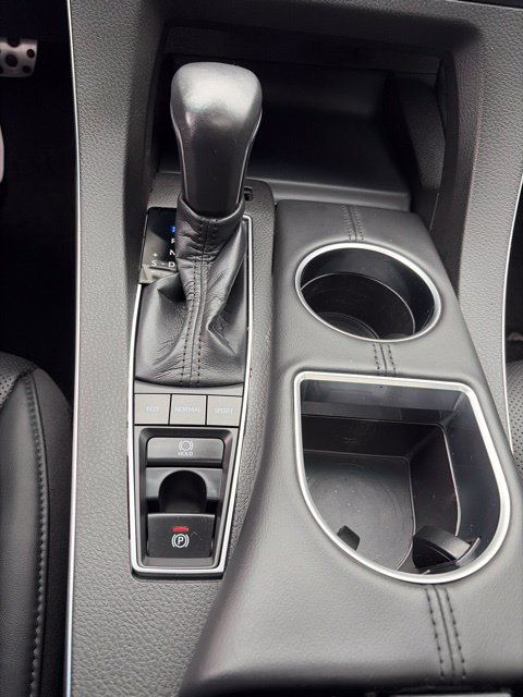 Used 2020 Toyota Avalon XSE w/ Carpet Mat Package FWD image 28