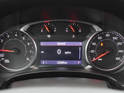 Used 2022 GMC Terrain AT4 image 15